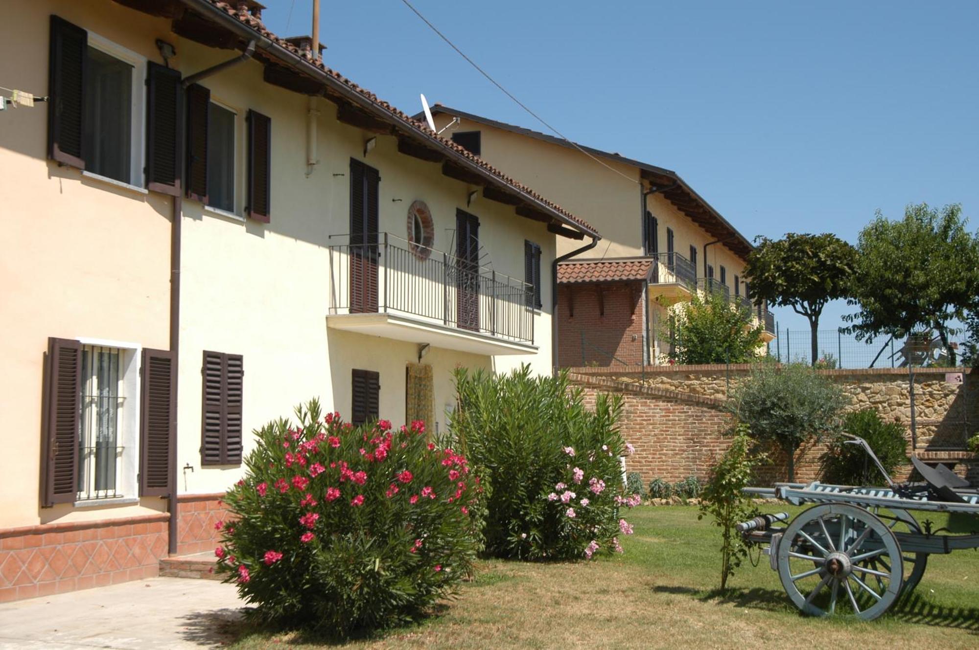 Bed and Breakfast Bricco Dei Ciliegi Cortazzone Exterior foto